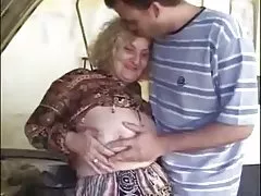 Babcia i młody człowiek - 11