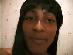 Bardzo owłosione czarne teen fucked w WC